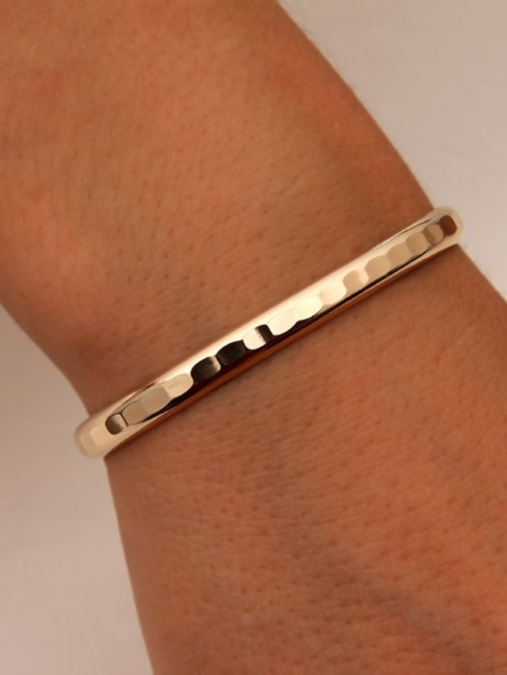 David Smallcombe Gold Hammered Finish Women's Bangle Bracelet